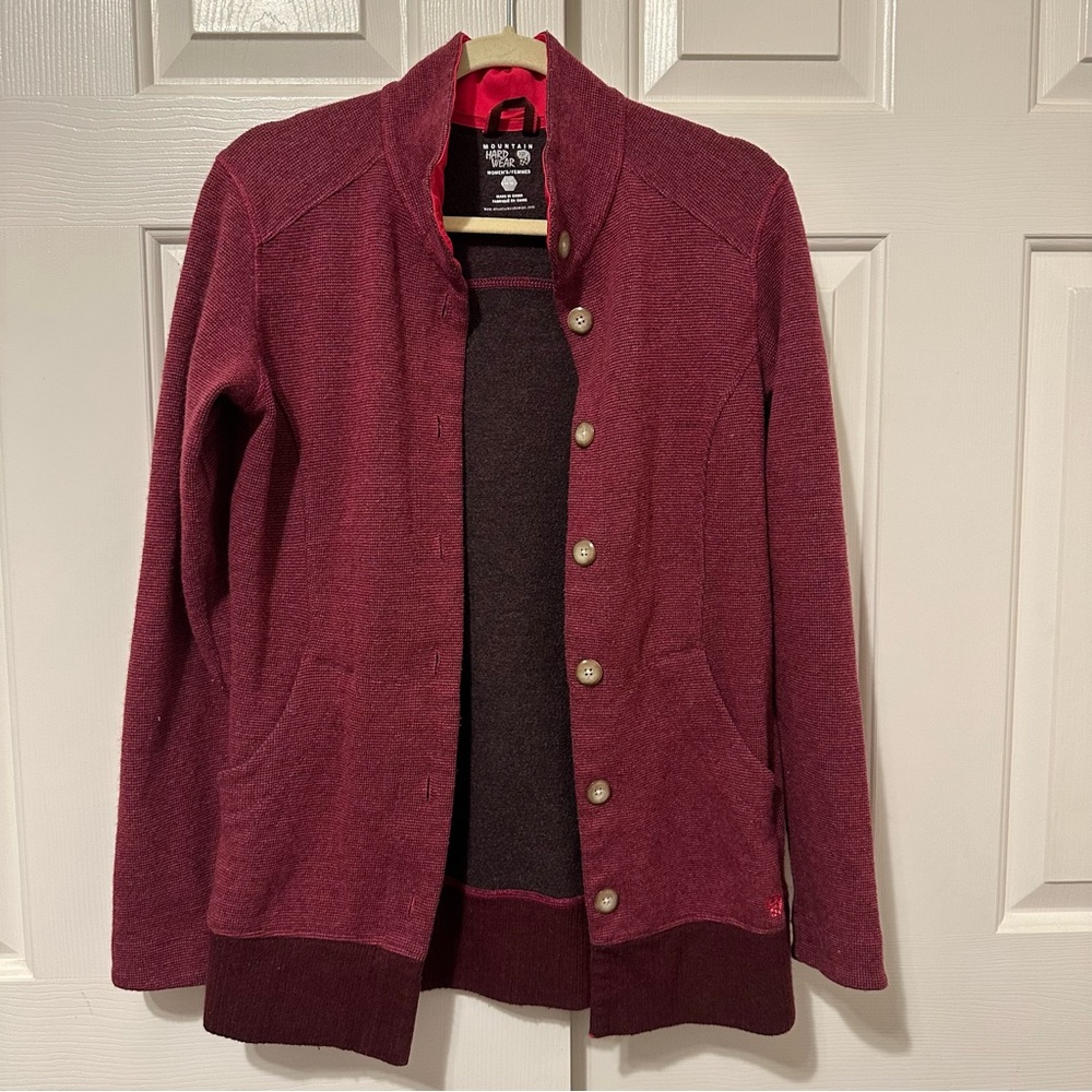 Mountain Hardwear Sarafin Wool Blend Button Cardigan in Magenta Size M